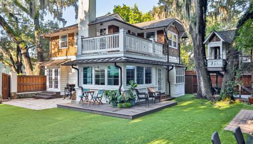 Extraordinary Old Florida home with designer interior & backyard treehouse - Foto 2