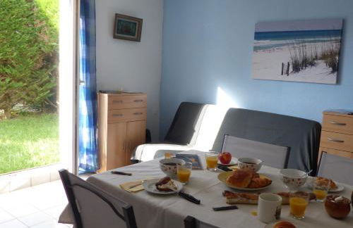 Erdeven - Petite maison de vacances près de la plage de Kerhilio - Foto 3