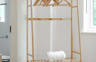 Stylish 5Bedroom Getaway in Quiet Mildenhall Area - Photo 28