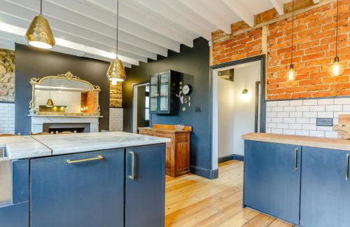 4 bedroom detached house in the heart of Chagford - Photo 2