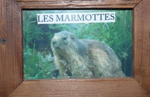 Maison de charme calme entourée de montagne - Foto 16