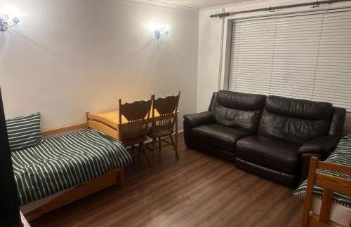 Andover Bungalow - Photo 37