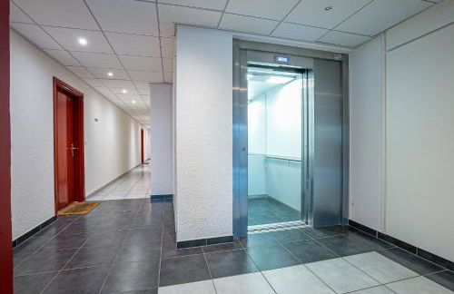 Spacieux - 4 pers' - Balcon - 2 lits - Parking - Photo 13