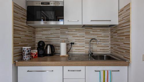 GuestHost - Comfy Apartment close to the Station with Courtyard - Foto 5