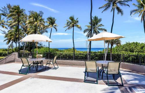 Tropical Retreat with Beach Resort Amenities - Foto 25