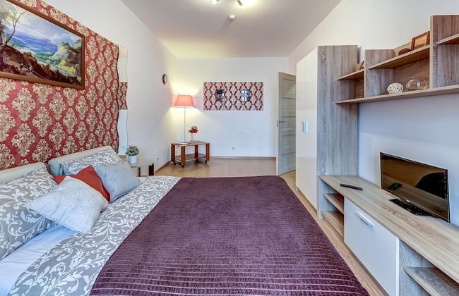 Apartments Vesta on Admiral Cherokov St. - Photo 5