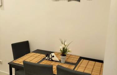 Oscar Hospedaje - compartido con familia - Foto 13