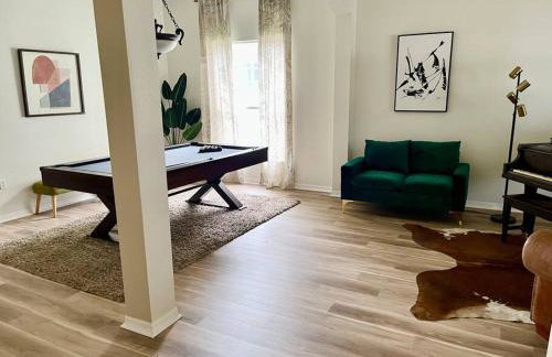 Spacious 5BR Private Home, Private Pool & Salt Water Spa, Minutes from Beaches - Foto 13