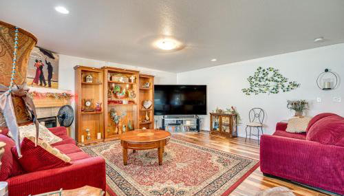 1 Mi to Moses Lake Home with Private Yard and Hot Tub - Foto 4