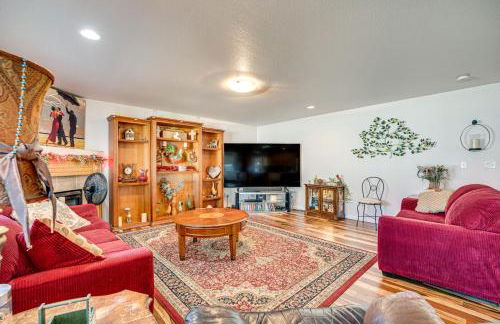 1 Mi to Moses Lake Home with Private Yard and Hot Tub - Foto 4