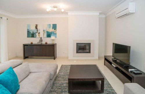 Portimão Elegant House With Pool by Homing - Foto 32