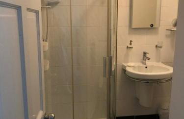 Flat 2 Frank Lewis House - Foto 18