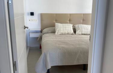 Playa Malagueta Vistas frontal al mar con 2 dormitorios - Photo 15