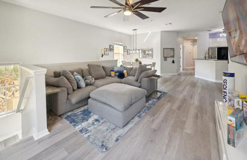 Amazing Disney Themed Oasis 3BR near Parks townhouse - Foto 1