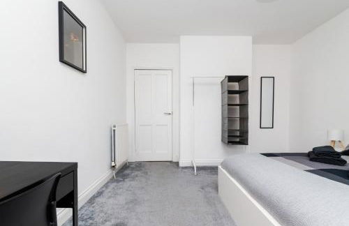 3Bedroom Apartment-Free Parking - Foto 14