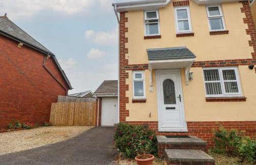 21 Heol Gylfinir - Foto 1