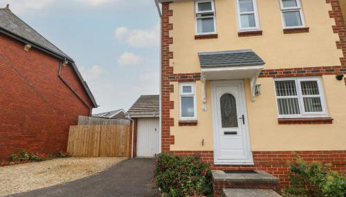 21 Heol Gylfinir - Foto 1