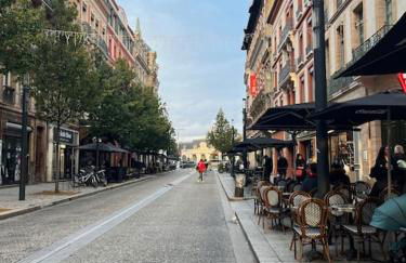 T2 ,AC,Private, Terrace, central - Photo 25