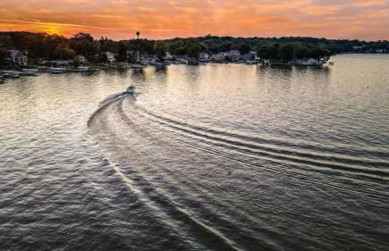 The Blue Sapphire 3BR 3BA Luxury Lakefront Home on Mineola Bay Stunning Views on Chain O Lakes - Photo 60