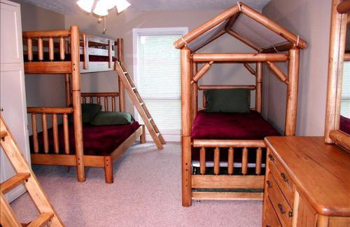 Cozy Vacation Rental for 14 Guests on Lake Cumberland in Kentucky - Foto 12