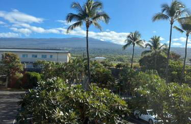 Kona Retreat • Ocean View, Pool & Walk to Beach - Foto 2