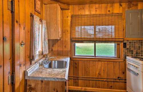 Lovely Lake Huron Getaway Beach Access and Kayaks! - Foto 13