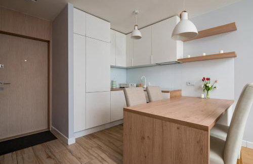 Rondo ONZ Modern Apartment by BookingHost - Foto 3