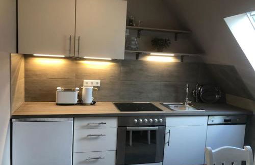 Geräumiges Haus mit viel Platz, Garten und den Parkplätzen - Foto 18