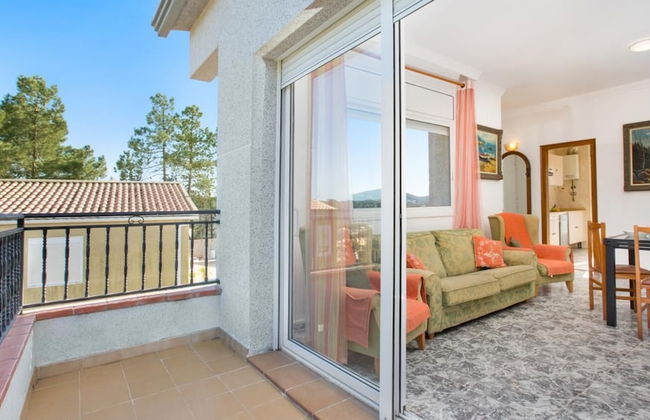 Alonso in Vidreres With 4 Bedrooms and 1 Bathrooms - Photo 6