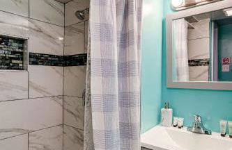 Lovely 2 Bedroom, 2 Bath Unit in West Alexandria. - Foto 21