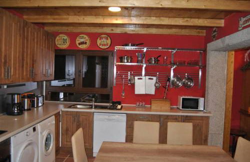 Casa Rural Villa Angeles con Piscina y Jacuzzi - Photo 20