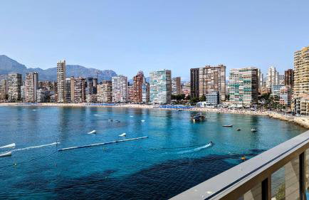 GEMELOS sea front apartment - Photo 25