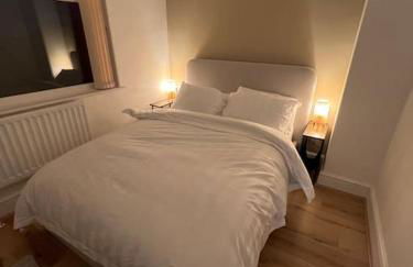 Whole House Modern Two Bedroom in Newcastle - Free Parking - Foto 11