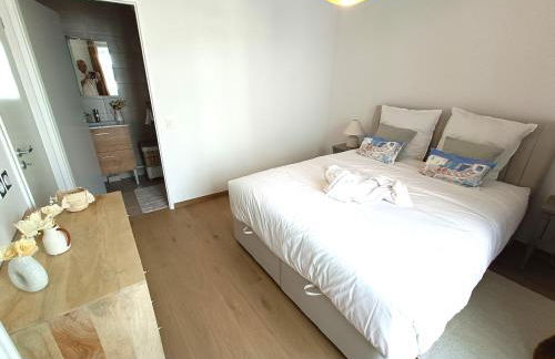 Disney T3 LUXE neuf 6P 2 ch 2 salle de bain parking privé en sous sol lit bébé C105 - Foto 14