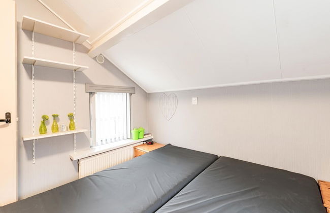 Holiday Home for Cyclists/walkers in Achterhoek - Photo 3