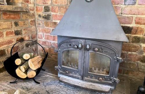 Beautiful 5BR House near Gretna Green with Garden - Pass the Keys - Photo 25