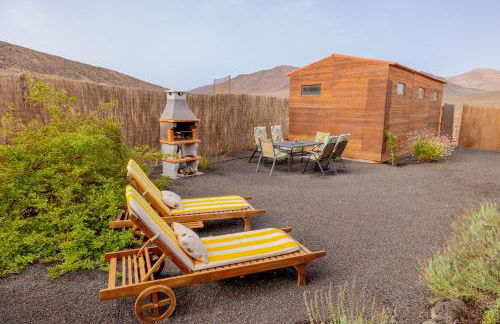 Casa Amaya - Spacious House with Pool, Large Garden, BBQ, 2 Terraces, and Ideal Location - Photo 4