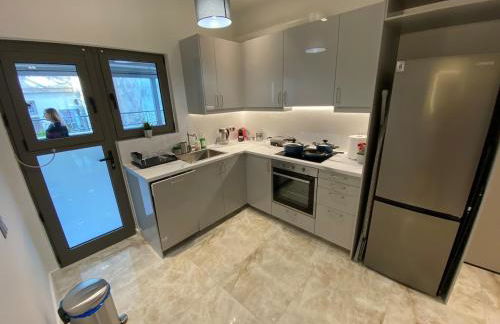 Holy 2 Bedrooms Apartment in Marousi - Foto 35