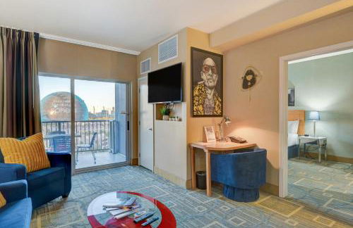 SPHERE IN 4K - Vintage Vegas Condo with Sphere and Strip Views! - Foto 13