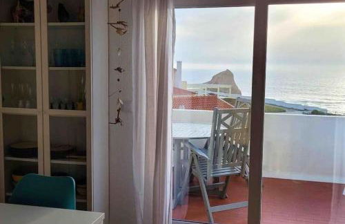 Yellow Submarine on the seafront - Foto 10