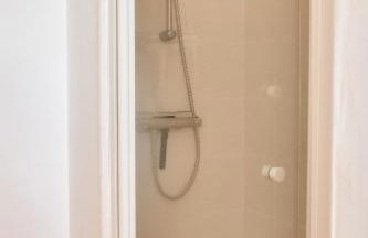 Jardin et piscine - 1km de la plage de Mousterlin - Foto 14