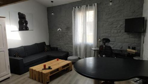 Duplex au Coeur de Lunel - Foto 3