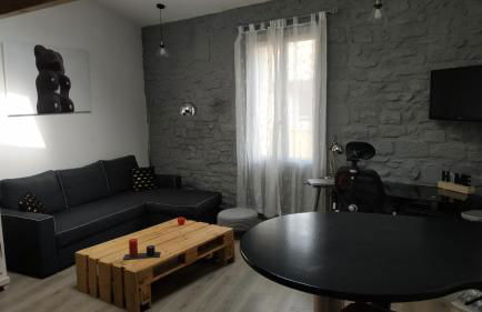 Duplex au Coeur de Lunel - Foto 3
