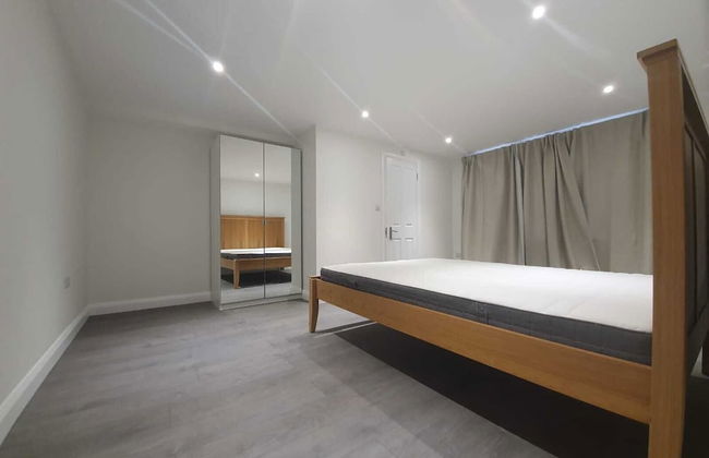 2 Bed Hollywood Movie Themed Apt - Foto 7