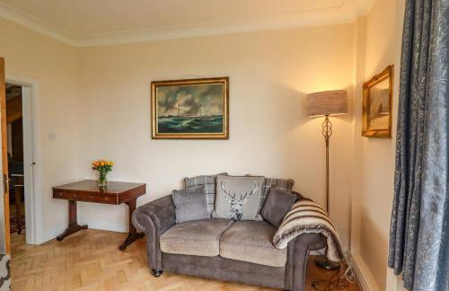 Aislaby Hall - Photo 8