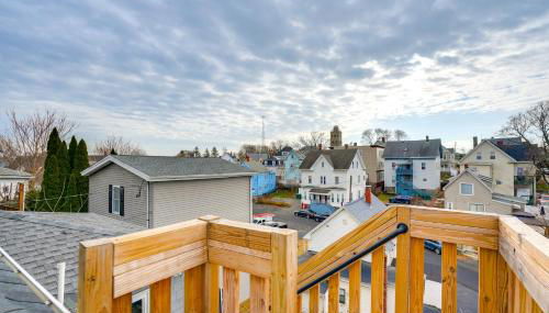 Apt in Historic Lynn Neighborhood 2 Mi to Beach! - Foto 3