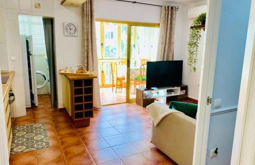 Golden Reddis - Photo 22