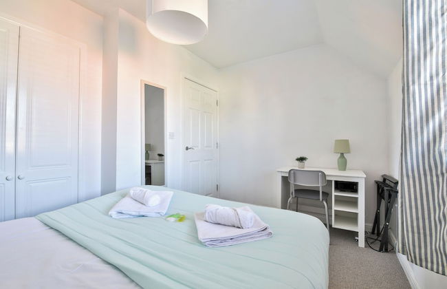 2 Bed House Near Beach with Free Parking - Foto 9