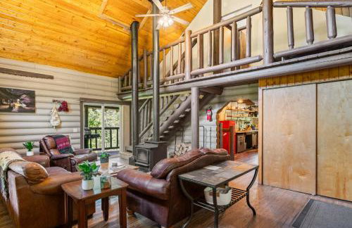 Dog Friendly Mountain Cabin with Hot Tub - Foto 8