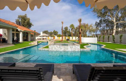 Lazy River Luxe 6 BR Sleeps 16 Pickleball Hot Tub - Foto 76